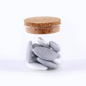 Glazen potje met kurken deksel