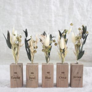 Gepersonaliseerde vaasjes hout (set van 12)