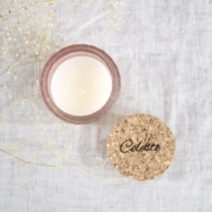 Potje kurk met kaars gegraveerd